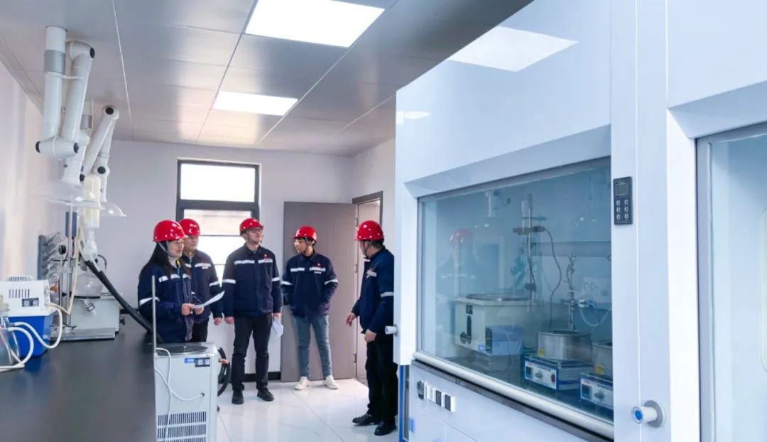 【三八特輯】科技研發(fā)公司梁慎平：篤行不怠勤耕耘，立足崗位勇?lián)?dāng)(圖6)