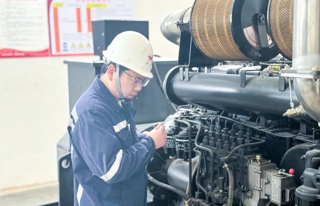 宜化礦業(yè)郭倉?。簼M腔熱愛向機電，一片初心為礦山(圖2)