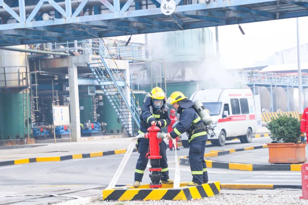 喜訊！股份公司PVC電儀維護(hù)班、消防班榮獲此項(xiàng)榮譽(yù)(圖5)