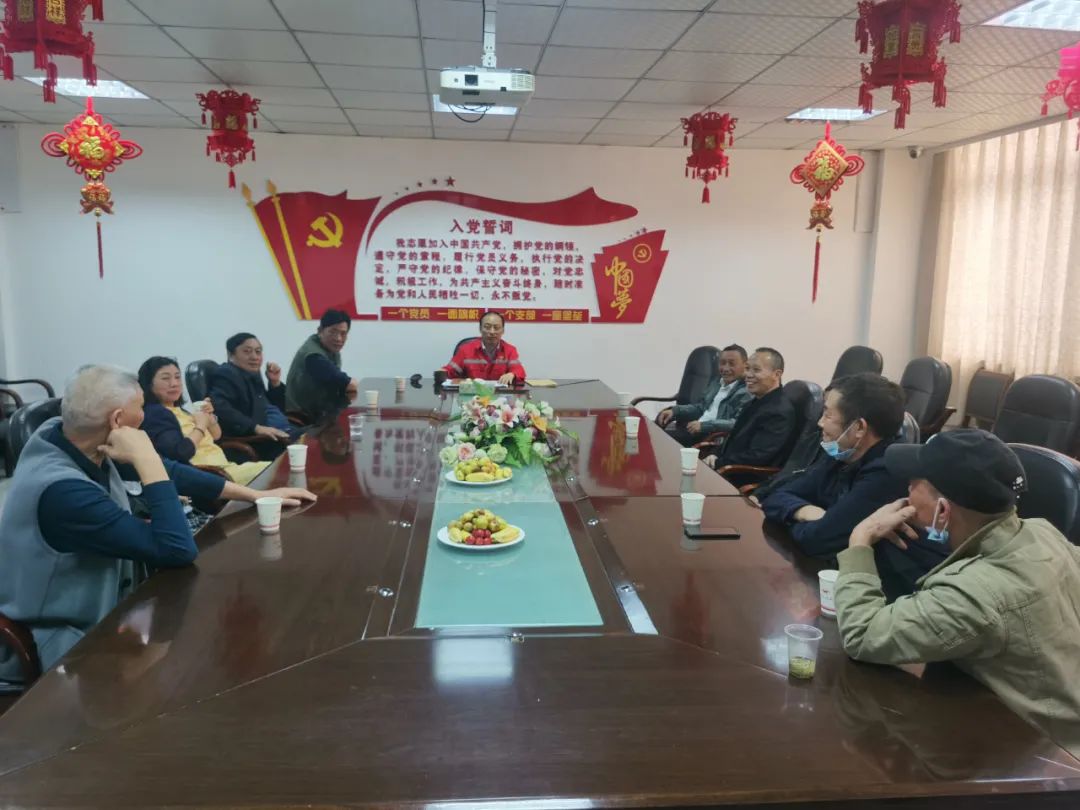 【活動(dòng)】化機(jī)公司舉辦“愛在重陽、情滿宜化”