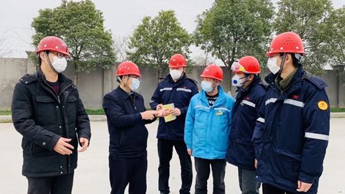 王大真到楚星公司、松滋肥業(yè)檢查疫情防控及安全生產(chǎn)情況