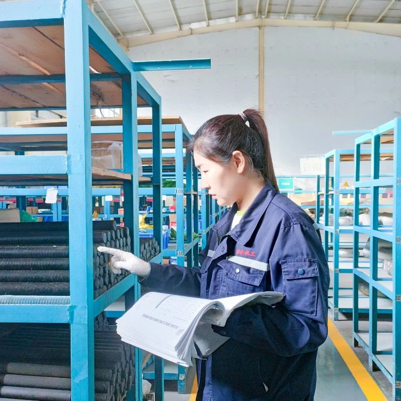 【宜化榜樣】聯(lián)化公司阿榮：敬業(yè)釋初心，用心做好倉儲管理